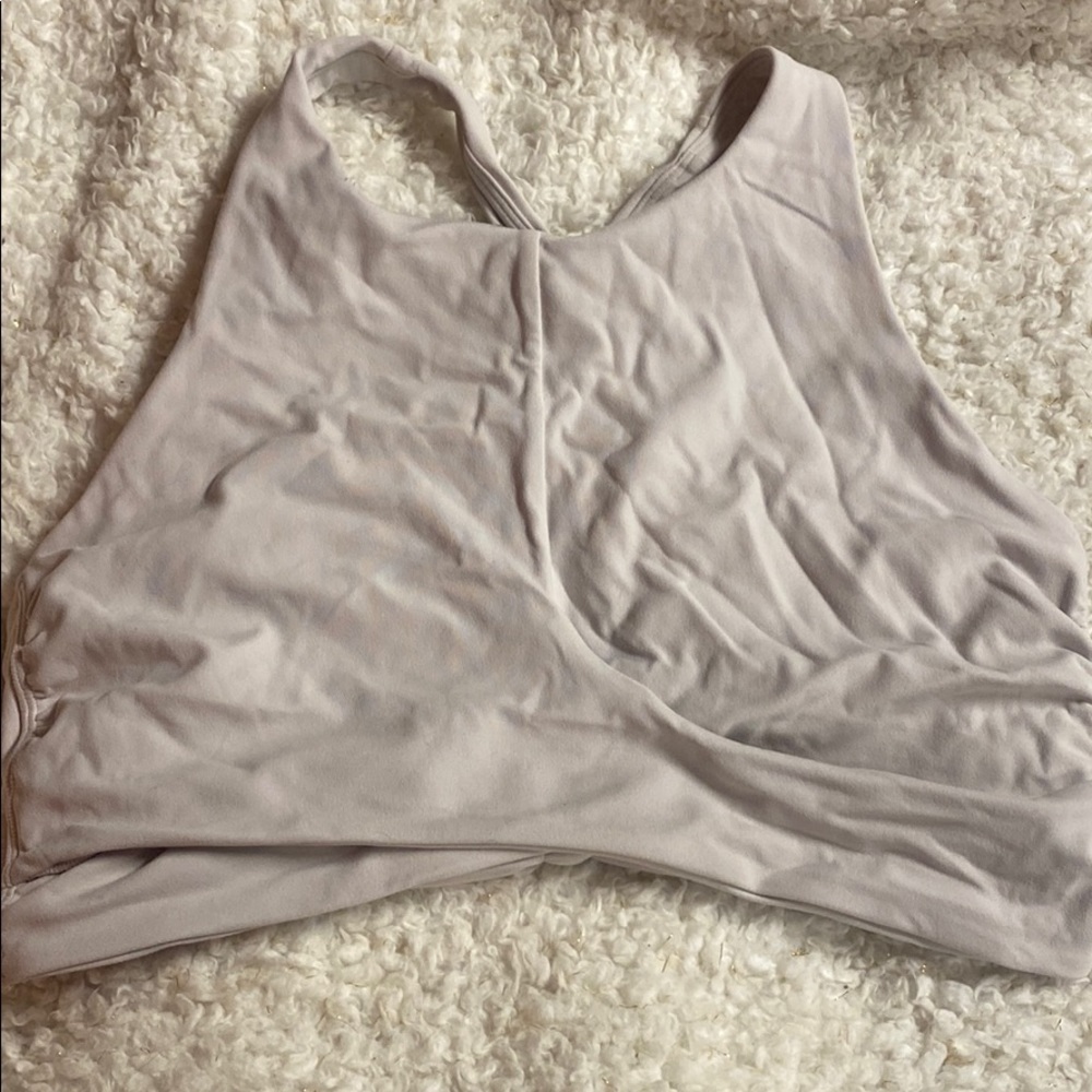 Lululemon sports bra